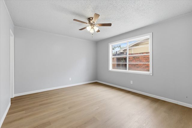 3046 Gene Lane, Haltom City, TX 76117