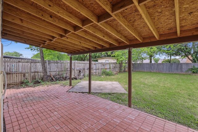 3046 Gene Lane, Haltom City, TX 76117