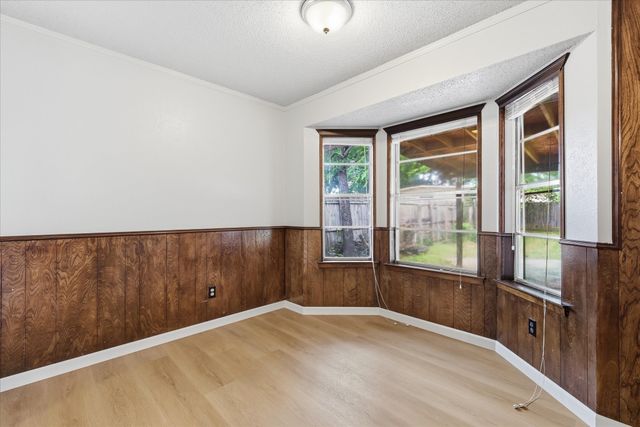 3046 Gene Lane, Haltom City, TX 76117