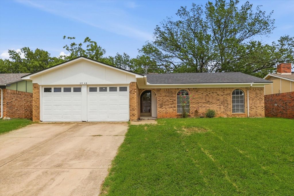 3046 Gene Lane, Haltom City, TX 76117