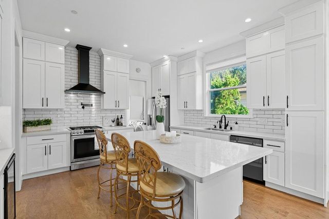 320 N Ellsworth Avenue, San Mateo, CA 94401