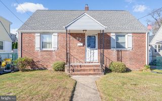 33 STRATFORD AVENUE, Ewing, NJ 08618