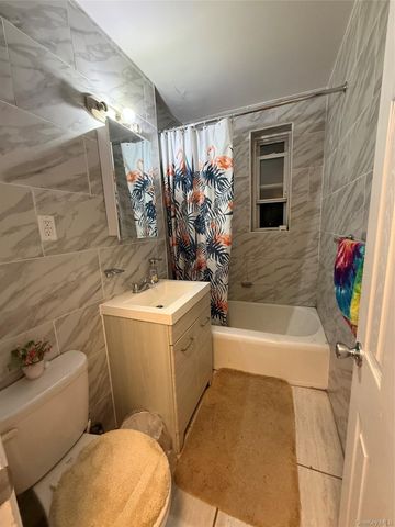 84-55 Daniels Street 5C, Briarwood, NY 11435