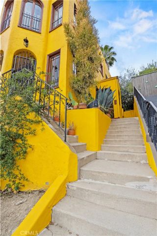 1919 Scott Avenue, Los Angeles, CA 90026