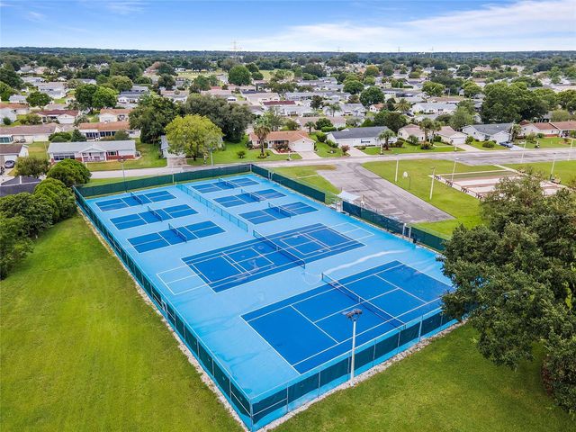 17587 SE 106TH AVENUE, Summerfield, FL 34491