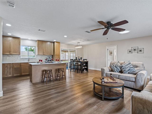 17587 SE 106TH AVENUE, Summerfield, FL 34491