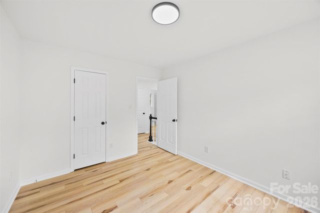 8413 Woodford Bridge Drive, Charlotte, NC 28216