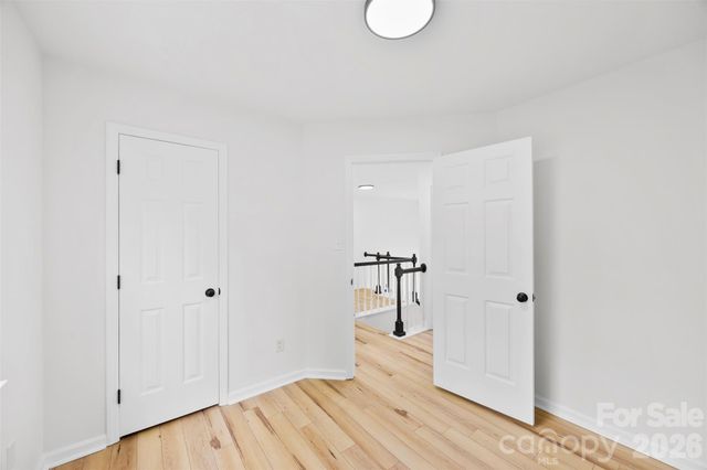 8413 Woodford Bridge Drive, Charlotte, NC 28216