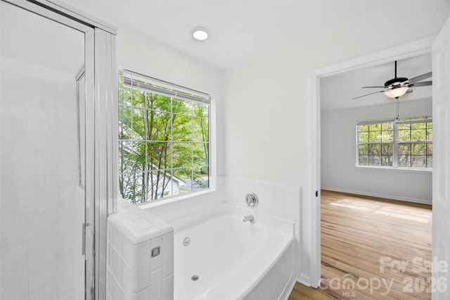 8413 Woodford Bridge Drive, Charlotte, NC 28216