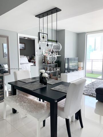 92 SW 3rd St 2312, Miami, FL 33130