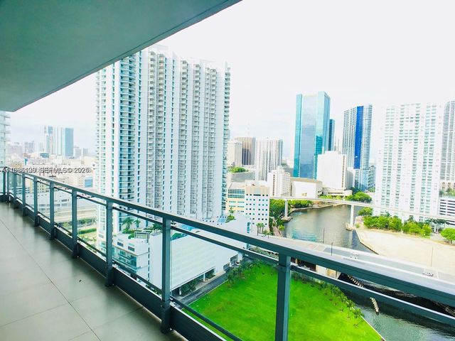 92 SW 3rd St 2312, Miami, FL 33130