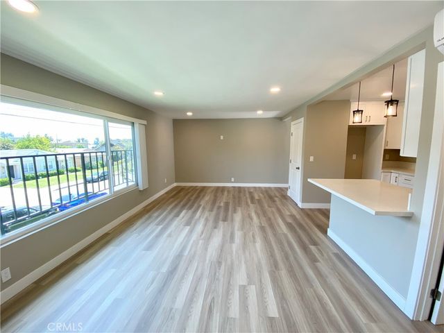 919 E Acacia Avenue O, Glendale, CA 91205