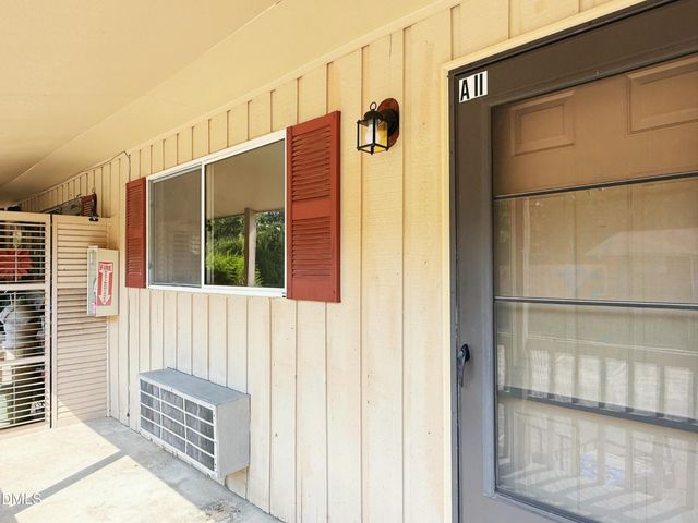 130 S Estes A11, Chapel Hill, NC 27517