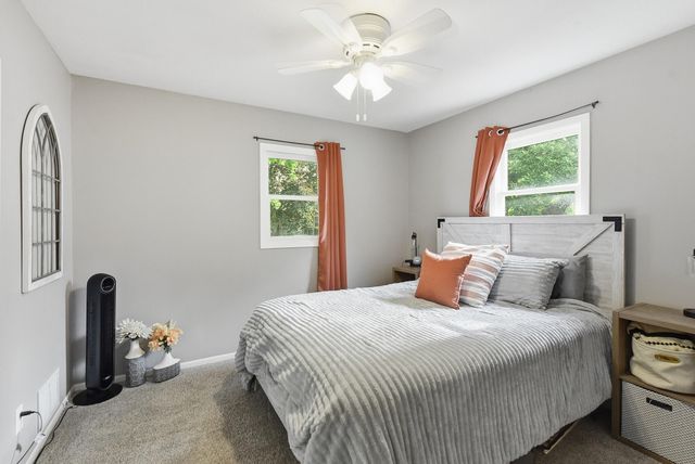 1221 N 21ST Street, Council Bluffs, IA 51501