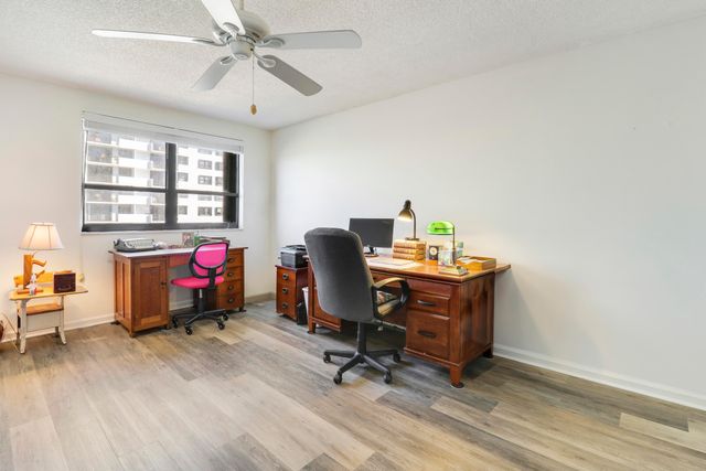 1200 Marine Way Apt 607, North Palm Beach, FL 33408