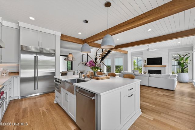 196 Portsmouth Way, Southport, NC 28461