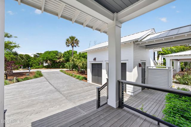 196 Portsmouth Way, Southport, NC 28461