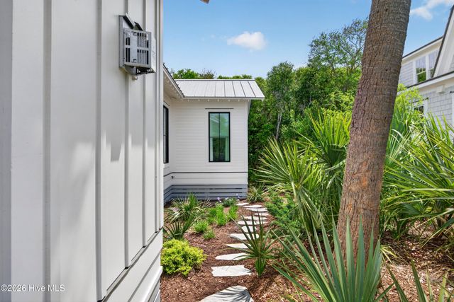 196 Portsmouth Way, Southport, NC 28461