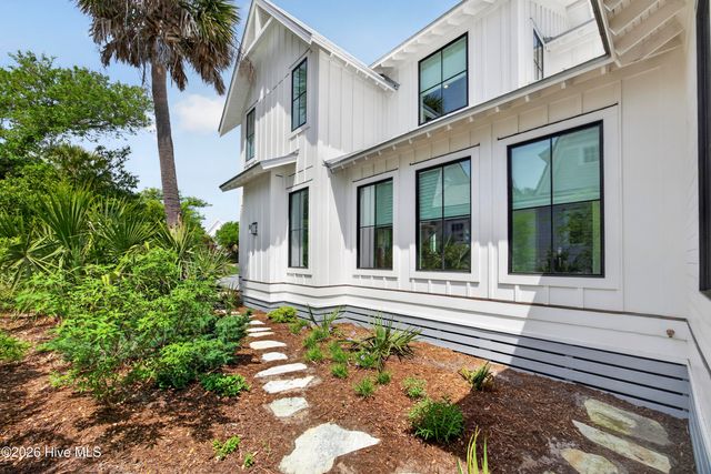 196 Portsmouth Way, Southport, NC 28461