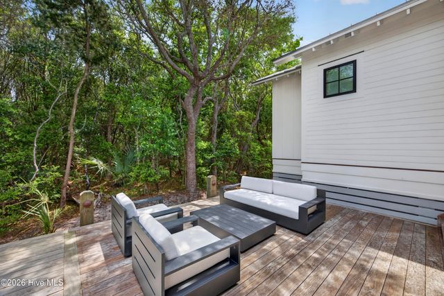 196 Portsmouth Way, Southport, NC 28461
