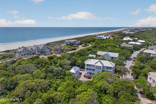 196 Portsmouth Way, Southport, NC 28461