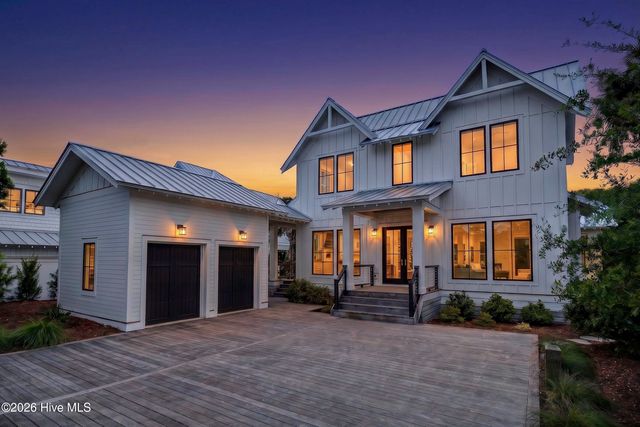 196 Portsmouth Way, Southport, NC 28461