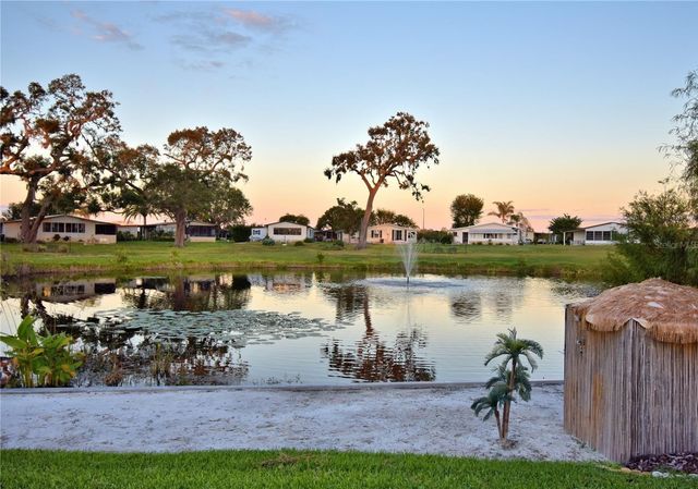 6320 GROVE POINTE DRIVE SE, Winter Haven, FL 33884