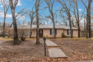912 Madison Drive, Corsicana, TX 75110