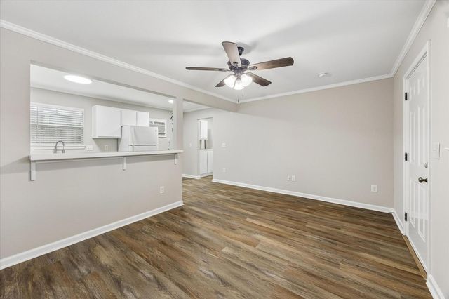 1223 W 25th Street 3, Houston, TX 77008