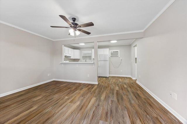 1223 W 25th Street 3, Houston, TX 77008