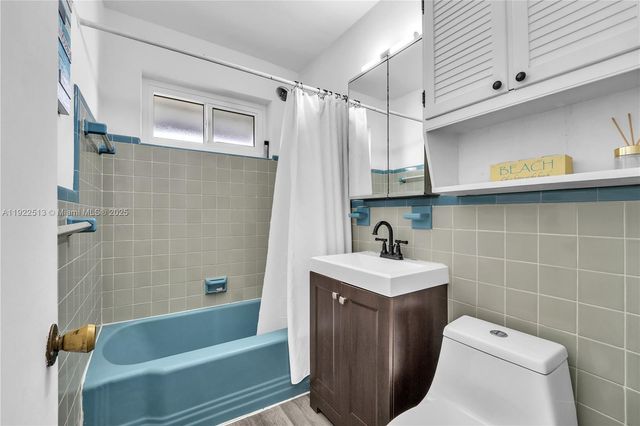 100 NW 123rd St, North Miami, FL 33168