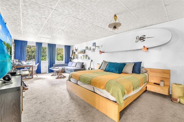 100 NW 123rd St, North Miami, FL 33168