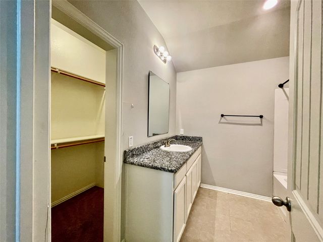 3115 N Hickory Street, Sherman, TX 75092