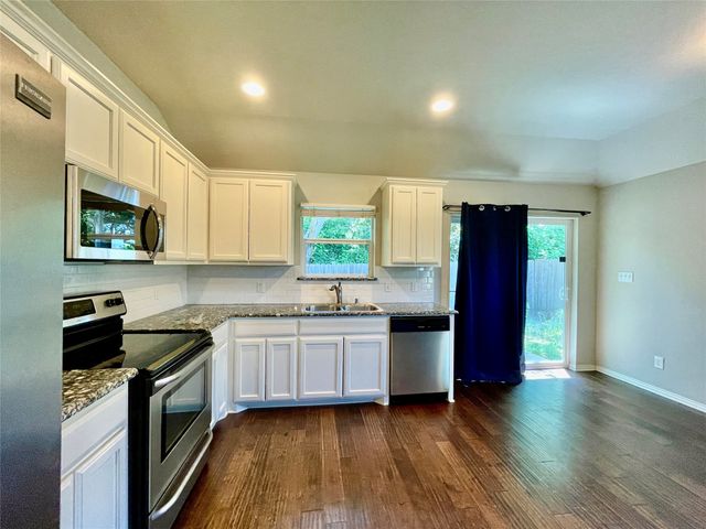3115 N Hickory Street, Sherman, TX 75092
