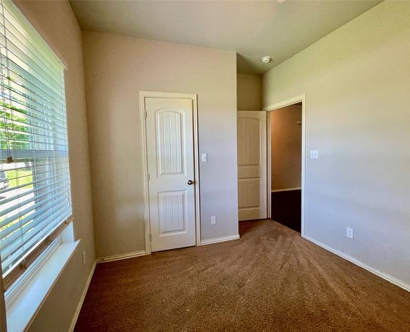 3115 N Hickory Street, Sherman, TX 75092