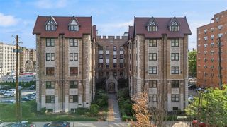 166 N Dithridge 1-E, Oakland, PA 15213