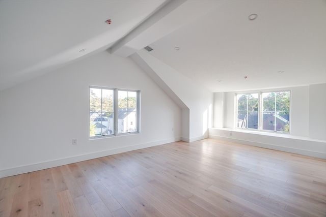 15 Jewett Pl B, Newton, MA 02458