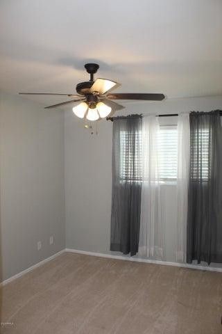 757 E Loyola Drive, Tempe, AZ 85282