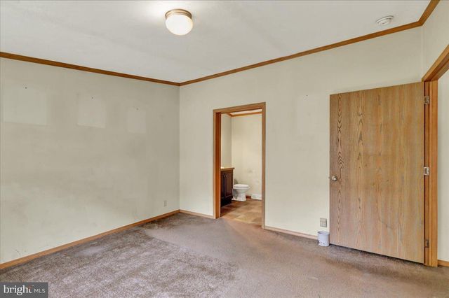 137 MADGE DR, Lancaster, PA 17603