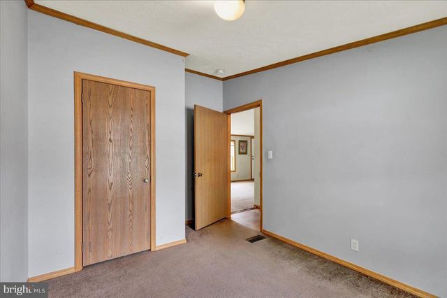 137 MADGE DR, Lancaster, PA 17603