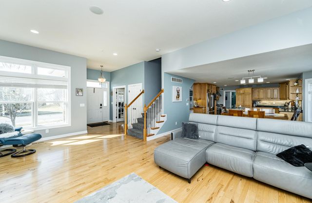 2721 Boulder Ridge Drive NW, Rochester, MN 55901