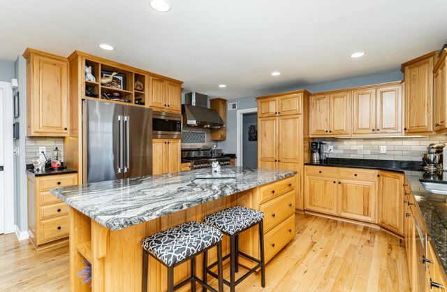 2721 Boulder Ridge Drive NW, Rochester, MN 55901