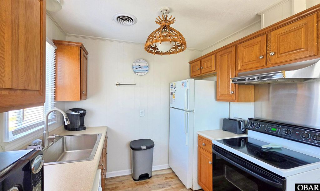 Image 11 of property listing at 8907A S Old Oregon Inlet Road Unit 1, Nags Head, NC 27959