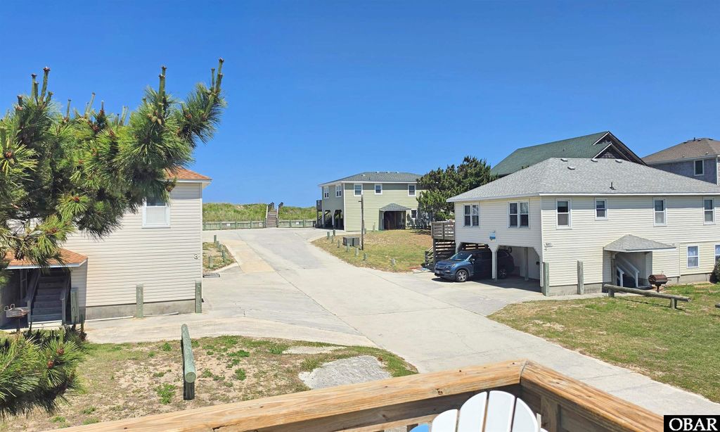 Image 4 of property listing at 8907A S Old Oregon Inlet Road Unit 1, Nags Head, NC 27959