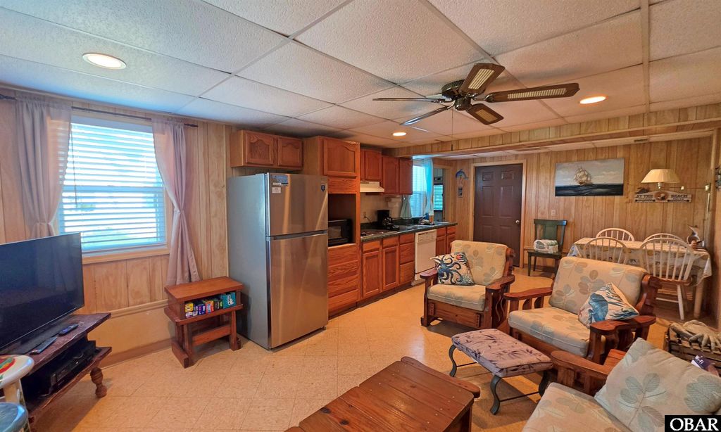 Image 32 of property listing at 8907A S Old Oregon Inlet Road Unit 1, Nags Head, NC 27959