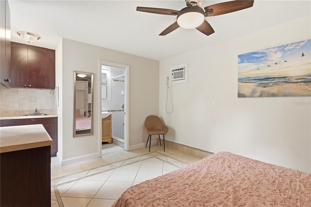 2710 16TH AVENUE N, St Petersburg, FL 33713