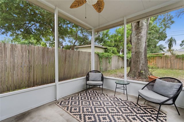 2710 16TH AVENUE N, St Petersburg, FL 33713
