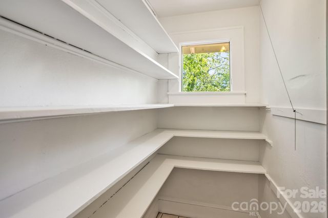 32 Swannanoa Avenue, Asheville, NC 28806
