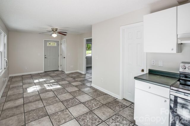 32 Swannanoa Avenue, Asheville, NC 28806