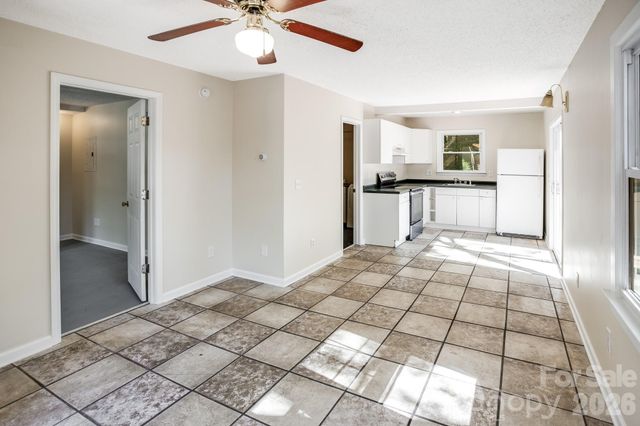 32 Swannanoa Avenue, Asheville, NC 28806